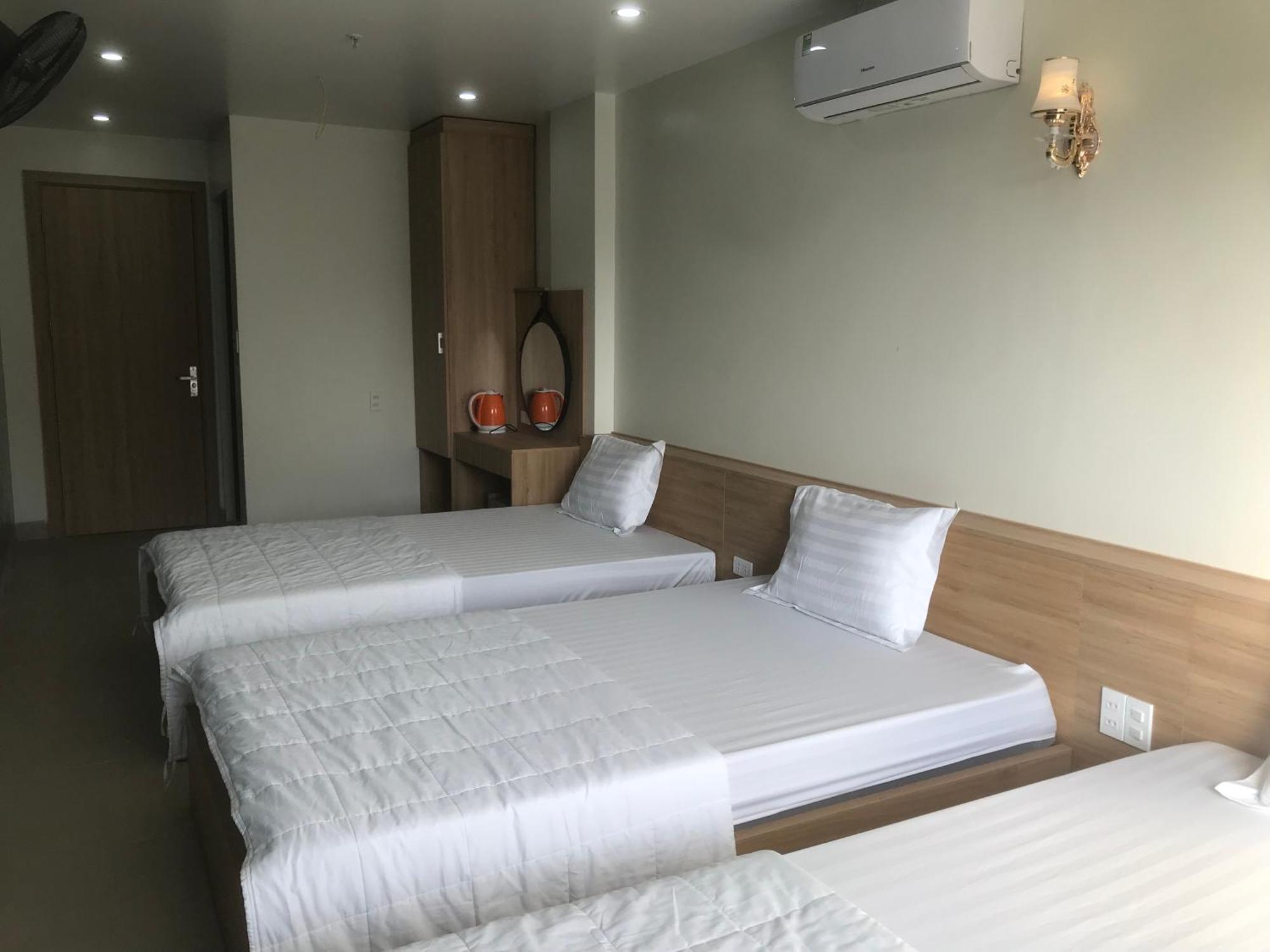 Anh Nhu Hotel Chan Chau Exterior photo