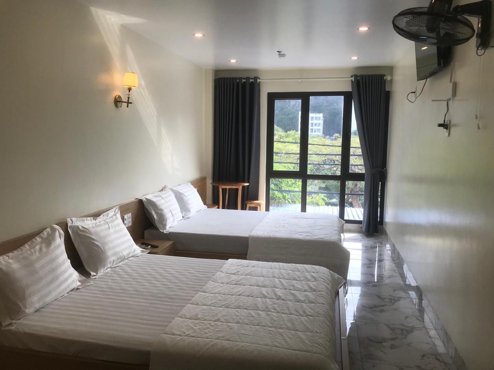Anh Nhu Hotel Chan Chau Exterior photo
