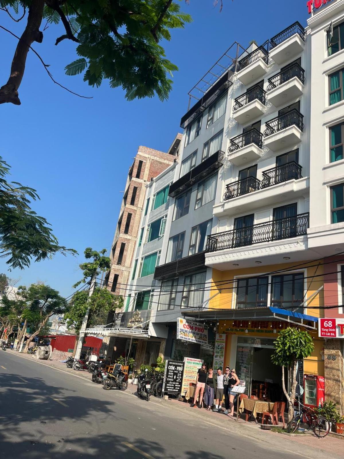 Anh Nhu Hotel Chan Chau Exterior photo